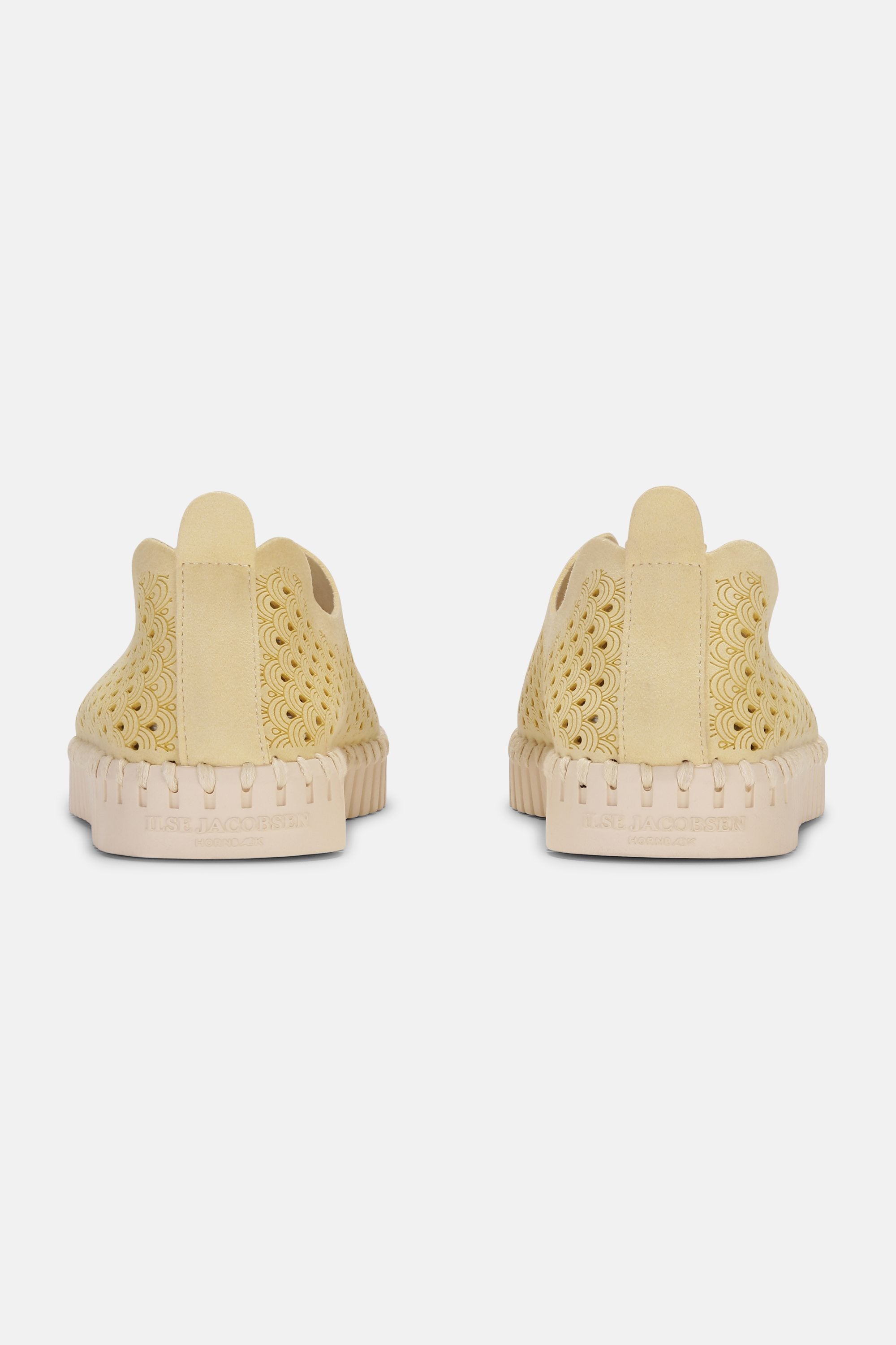 Tulip Flats - Double Cream